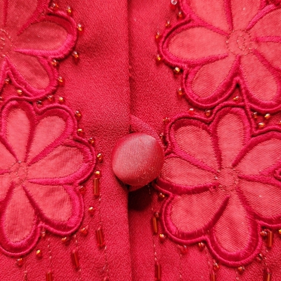 Emily Blazer Size 10 Beaded Embroidered Satin Button Loops Lined Christmas Red - Picture 5 of 14
